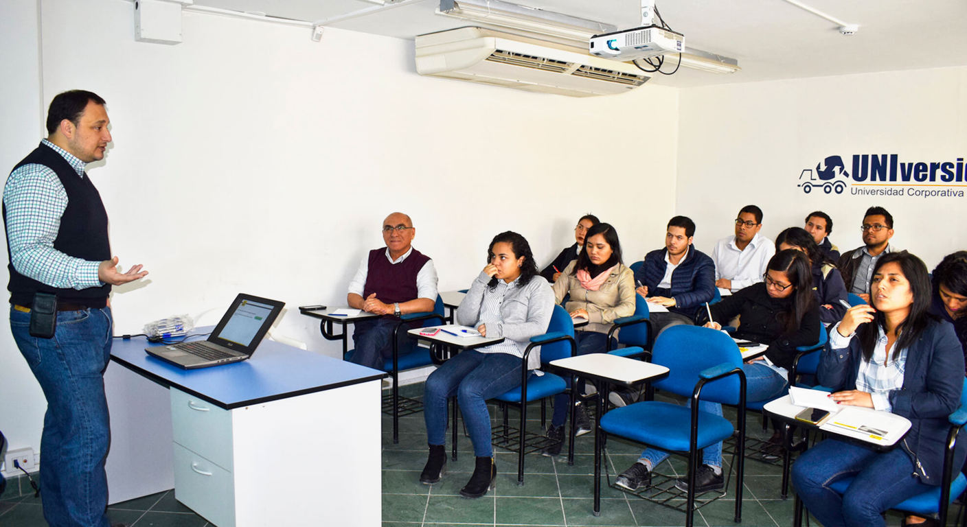 ¡Continuamos capacitando a nuestros colaboradores!